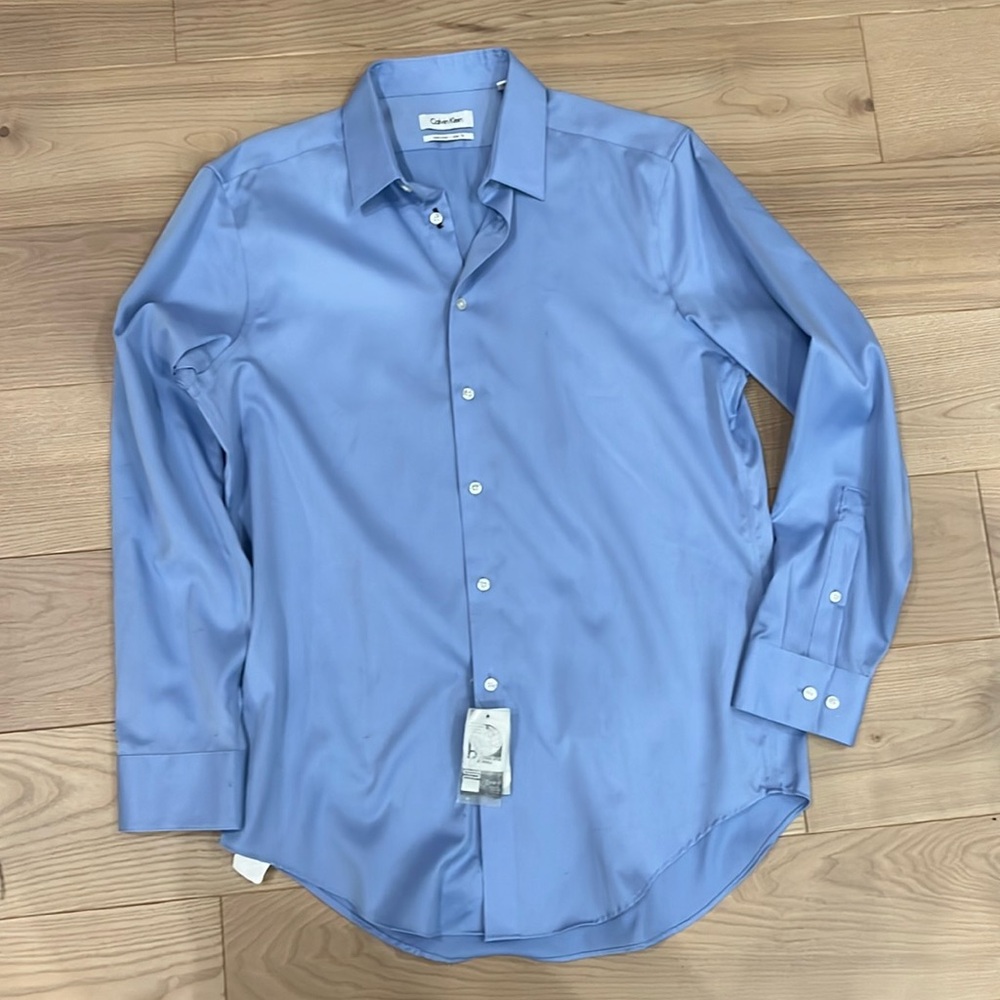 Calvin Klein Slim Fit Buttondown- Size 15.5 32/33